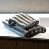Set due asciugamani in tinto filo grigio righe