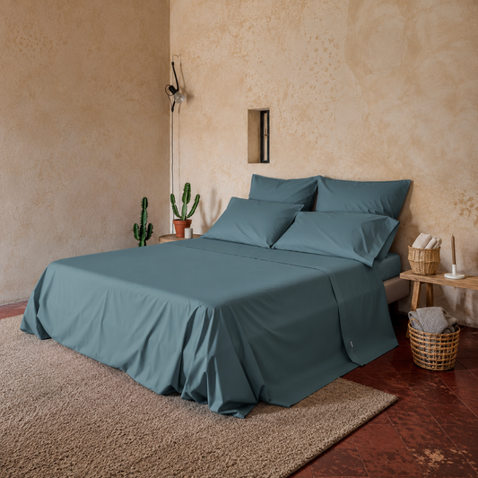 Completo Letto tinta unita in 100% Cotone con Lenzuola e Federe laguna